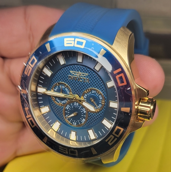 NEW Invicta Pro Diver Mens Watch 28002, 50mm Steel Gold Tone Case, Blue Band - Picture 5 of 11